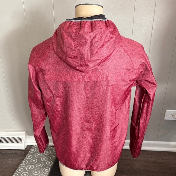 Phat Farm Men’s Medium Two-Tone Red and Black Windbreaker - Picture 4 of 4